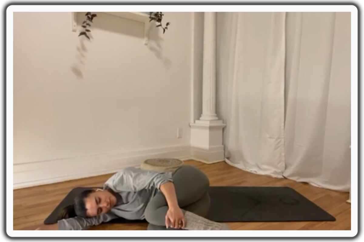 Side Fetal Pose - Side Fetal Pose